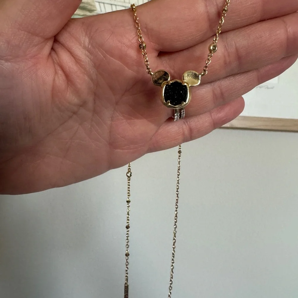 Kendra Scott Gold Necklace with Black Pendant - Picture 3 of 4